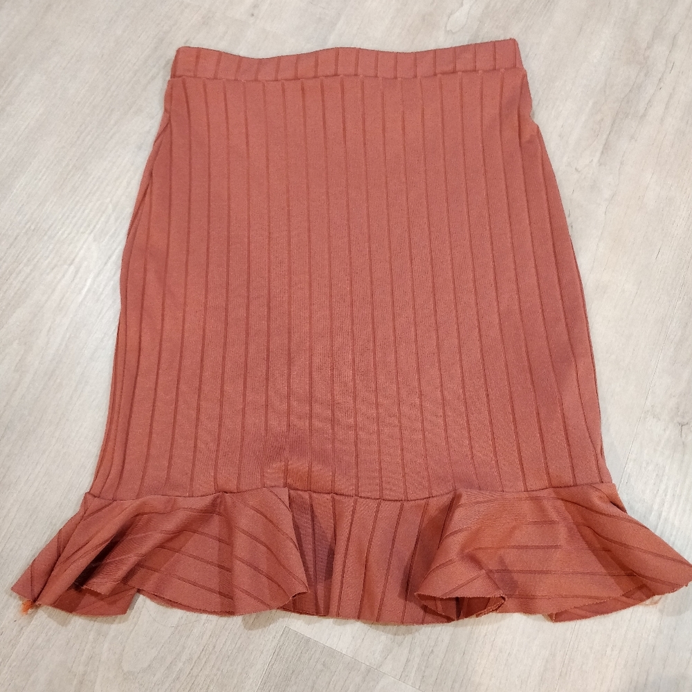 Boohoo Ruffle trim ribbed twist front co-ord - Picture 13 of 16